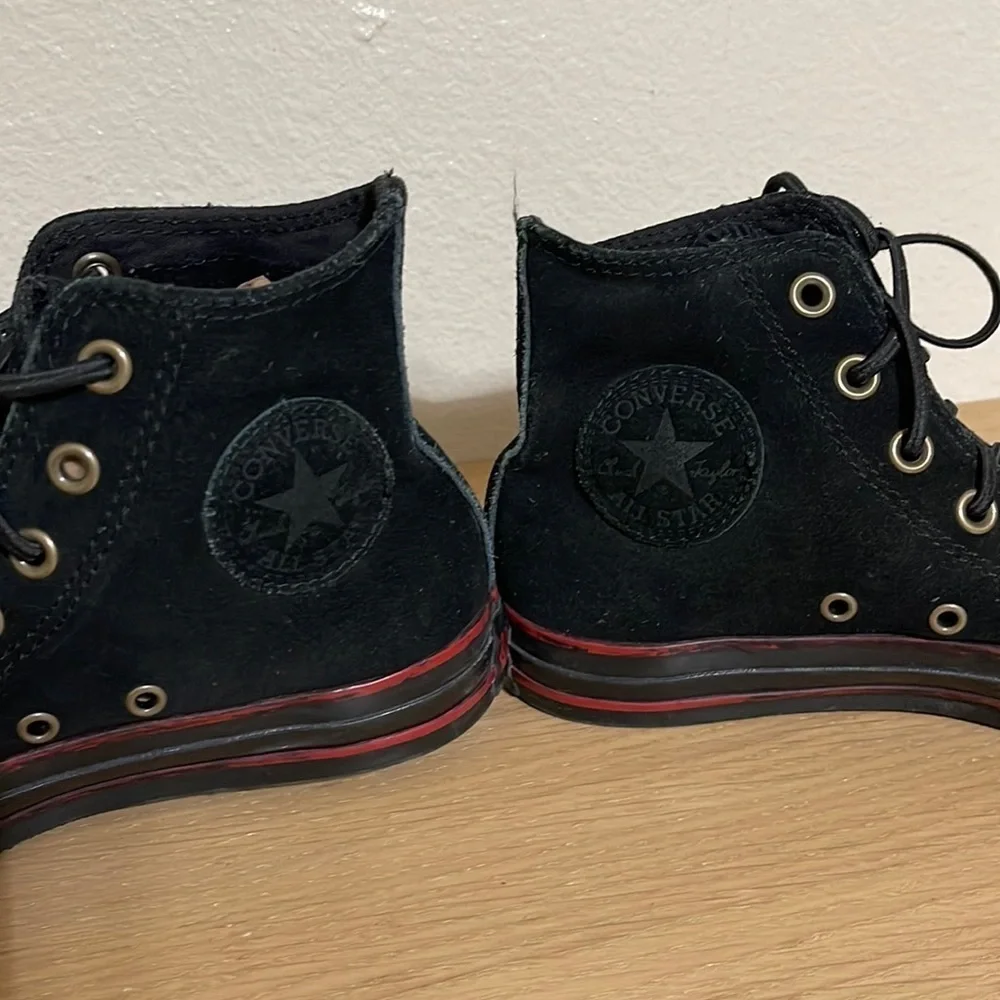 VINTAGE RARE Converse All Star 1Q101 Suede Leather Hi Sneakers sz 7 women - Picture 16 of 16